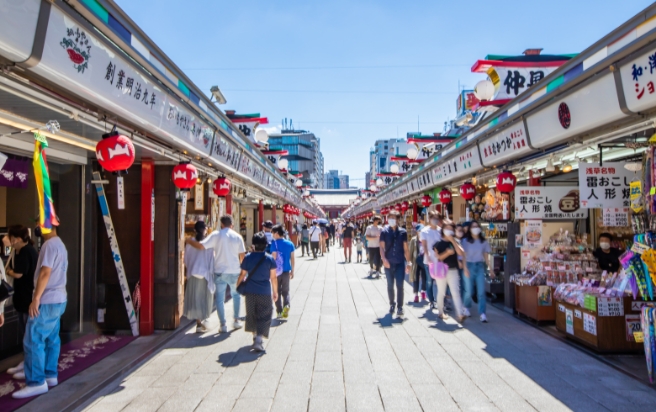 Nakamise Shopping Street