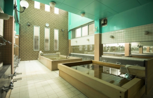 浅草天然温泉 日の出湯